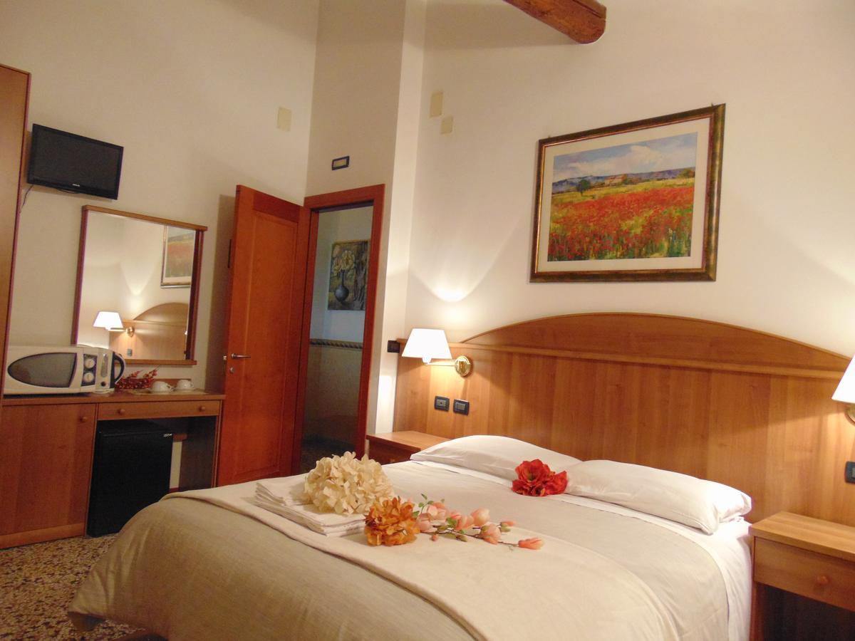 Casa Gaia Hotel Campalto Buitenkant foto